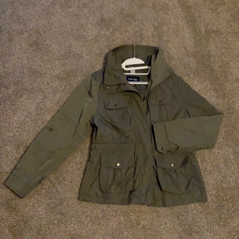 Lightweight jacket